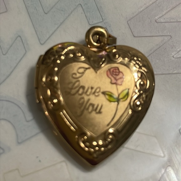 I Love you 14k gold filled locket pendant. - Picture 9 of 9